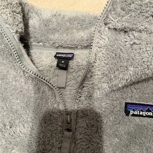 Patagonia Light Gray Fleece Jacket